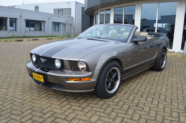 Ford Mustang 4.6 V8 GT Cabrio Youngtimer